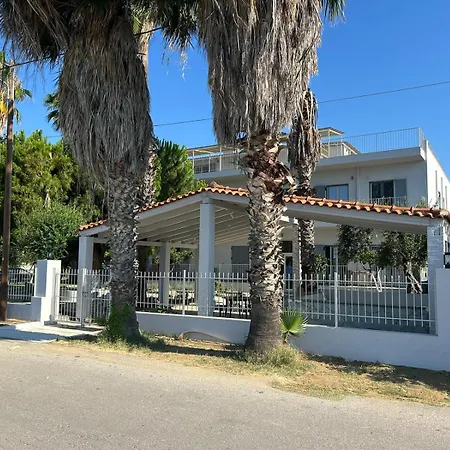 Evia Bay And Retreats Ξενοδοχείο με διαμερίσματα