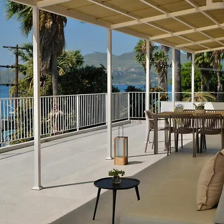 Evia Bay And Retreats 4*