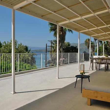 Ξενοδοχείο με διαμερίσματα Evia Bay And Retreats Αιδηψός