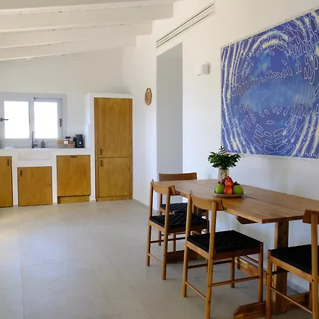 Evia Bay And Retreats