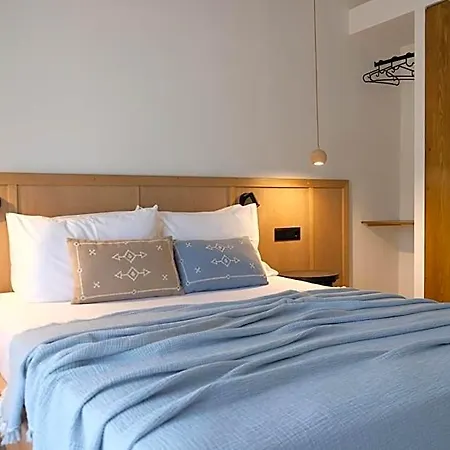 Evia Bay And Retreats Апарт-отель Эдипсос