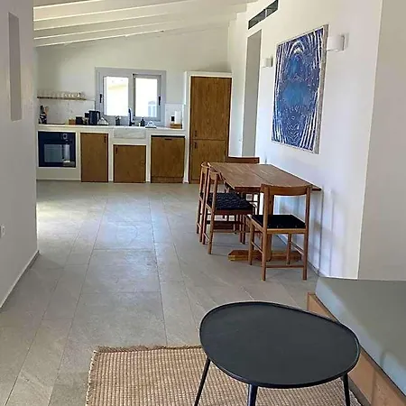 Evia Bay And Retreats Апарт-отель 4*