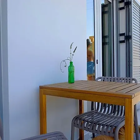 Evia Bay And Retreats Апарт-отель 4*